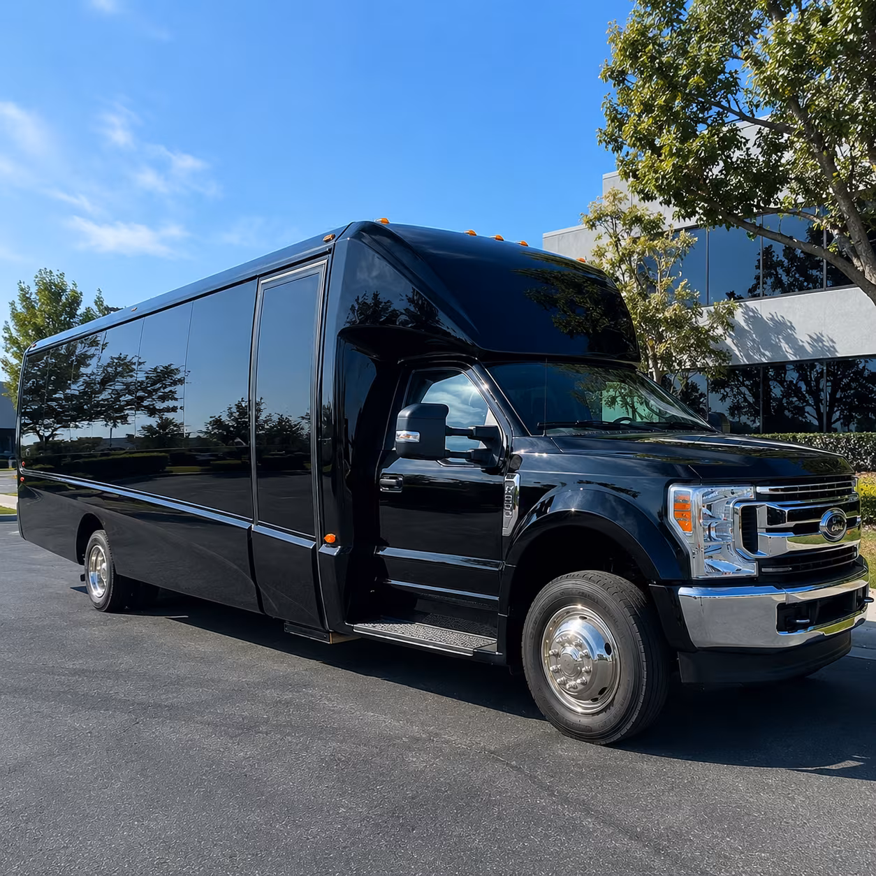 charter buses to tri city americans games at toyota center
