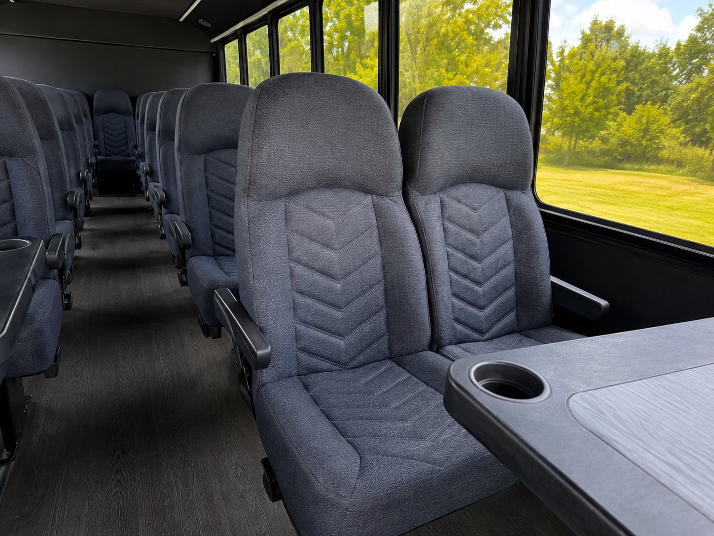 kennewick 15 passenger minibus inside