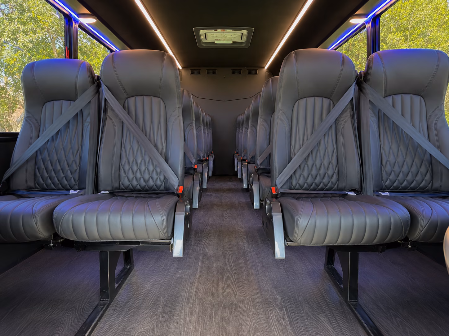 kennewick 20 passenger minibus interior