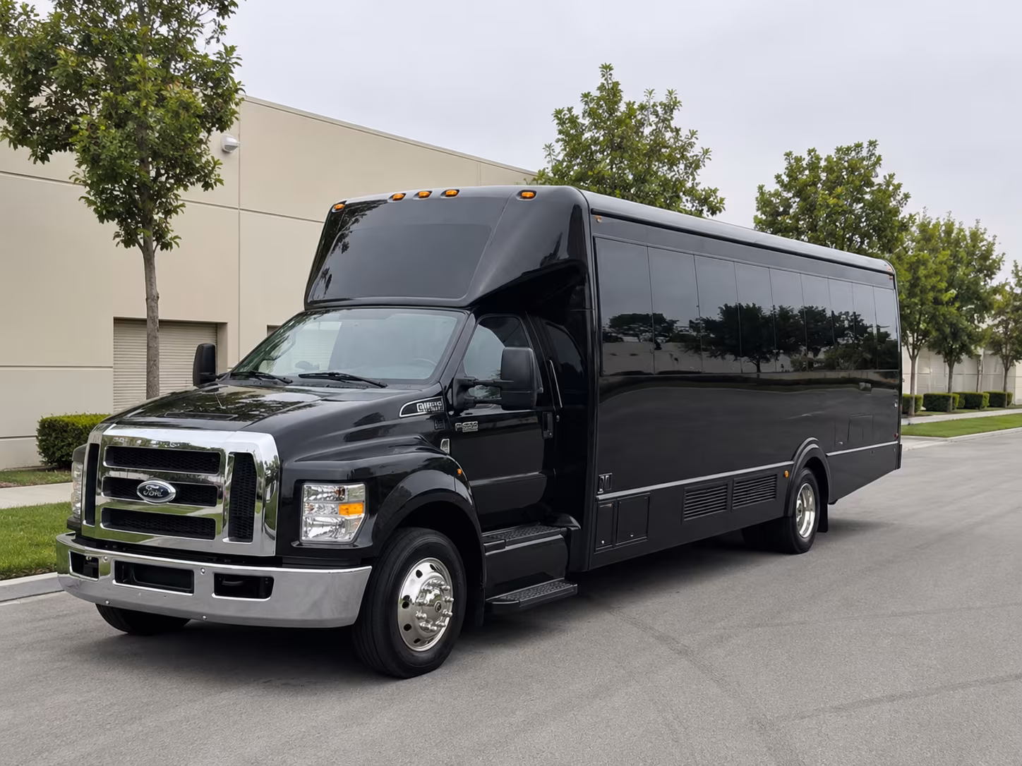 kennewick tri cities sporting events party bus rental