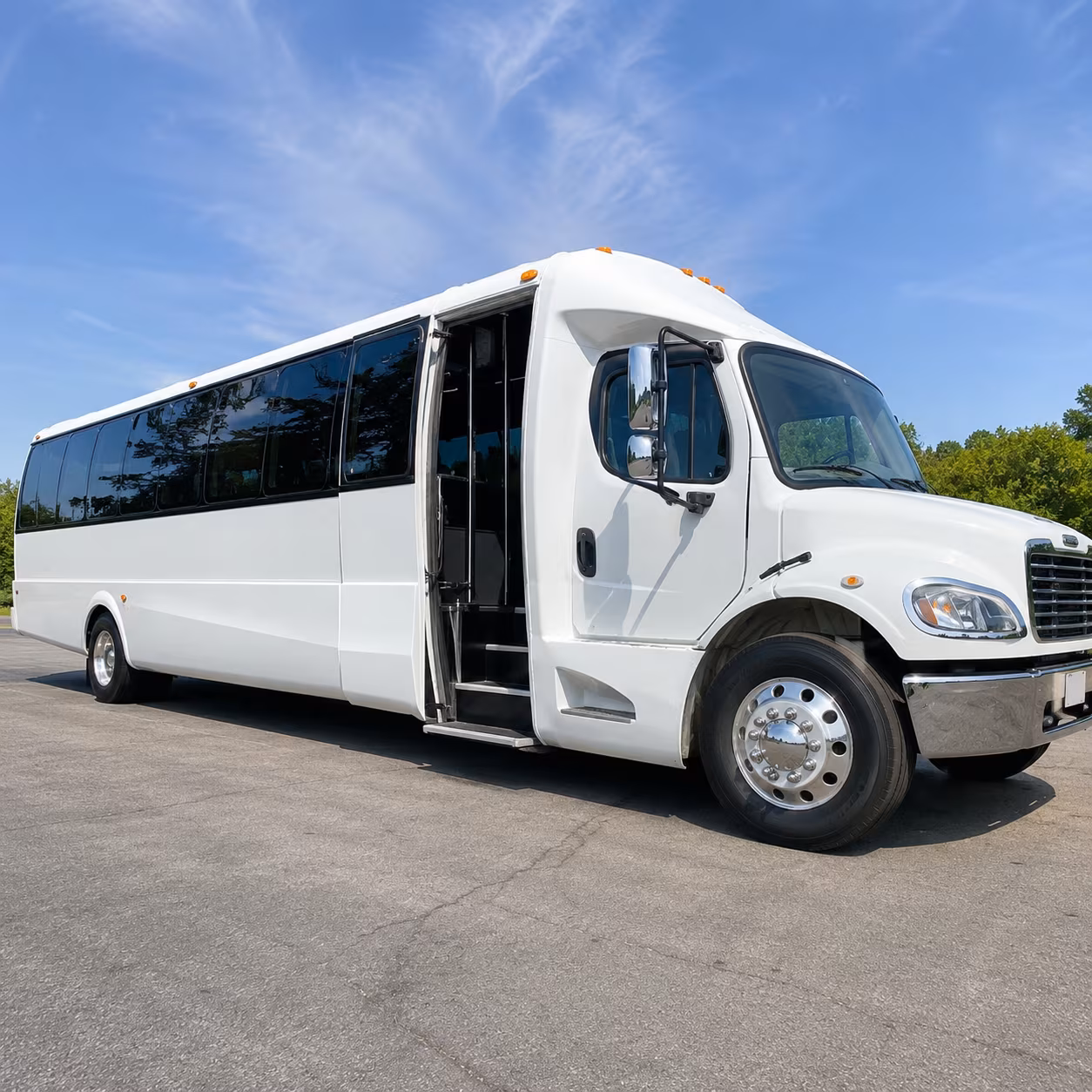 minibuses and charter buses for columbia river and nature based field trips