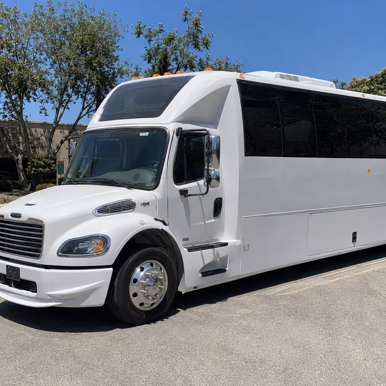 party buses charter buses for spokane chiefs and gonzaga bulldog games
