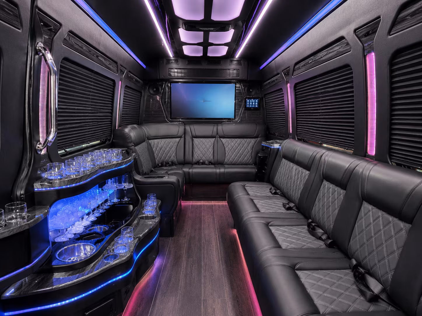 pre prom dinner and venue buses for kennewick groups
